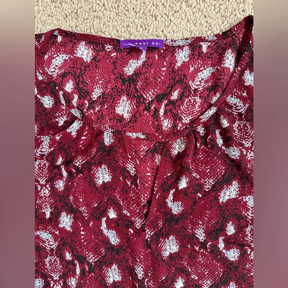 West Kei Burgundy Patterned Blouse • Elegant Print • Size S - Picture 4 of 10